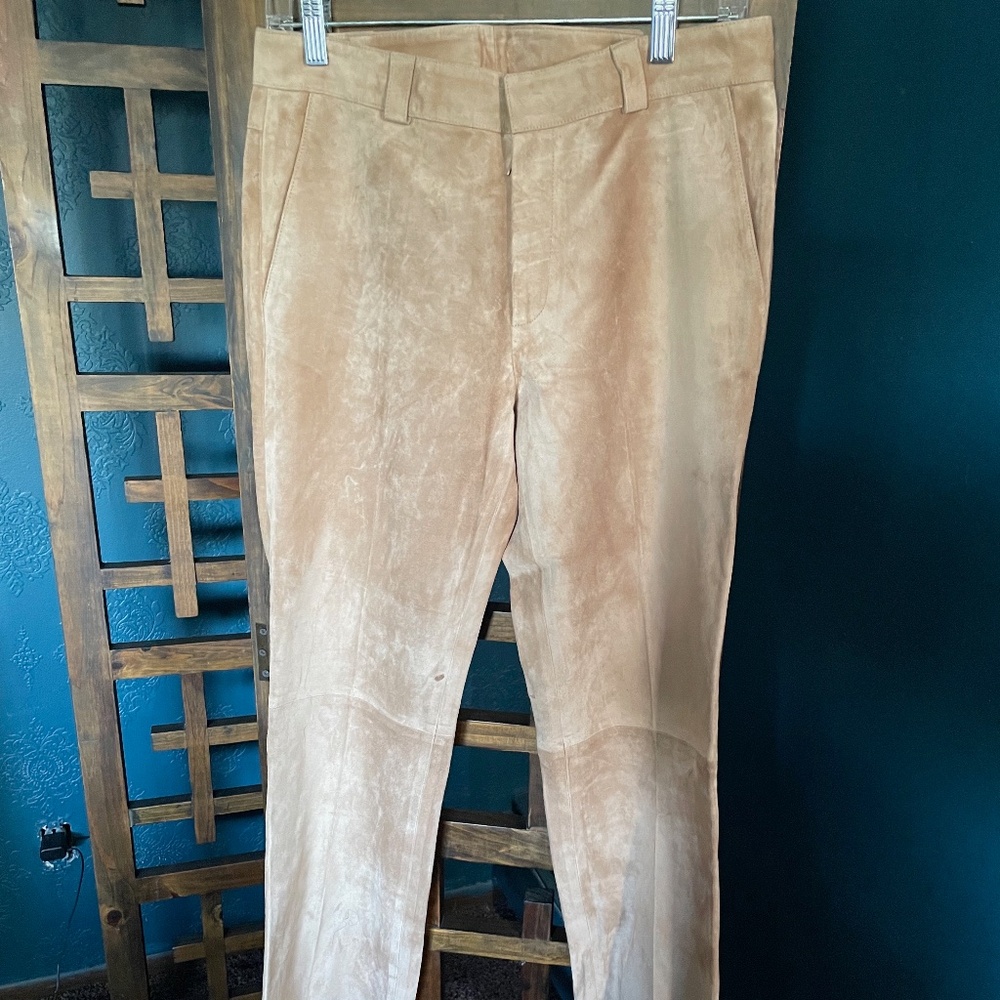 Gucci auth. beige/tan suede pants, EU 42/US 6; one factory flaw, EUC, NWT.